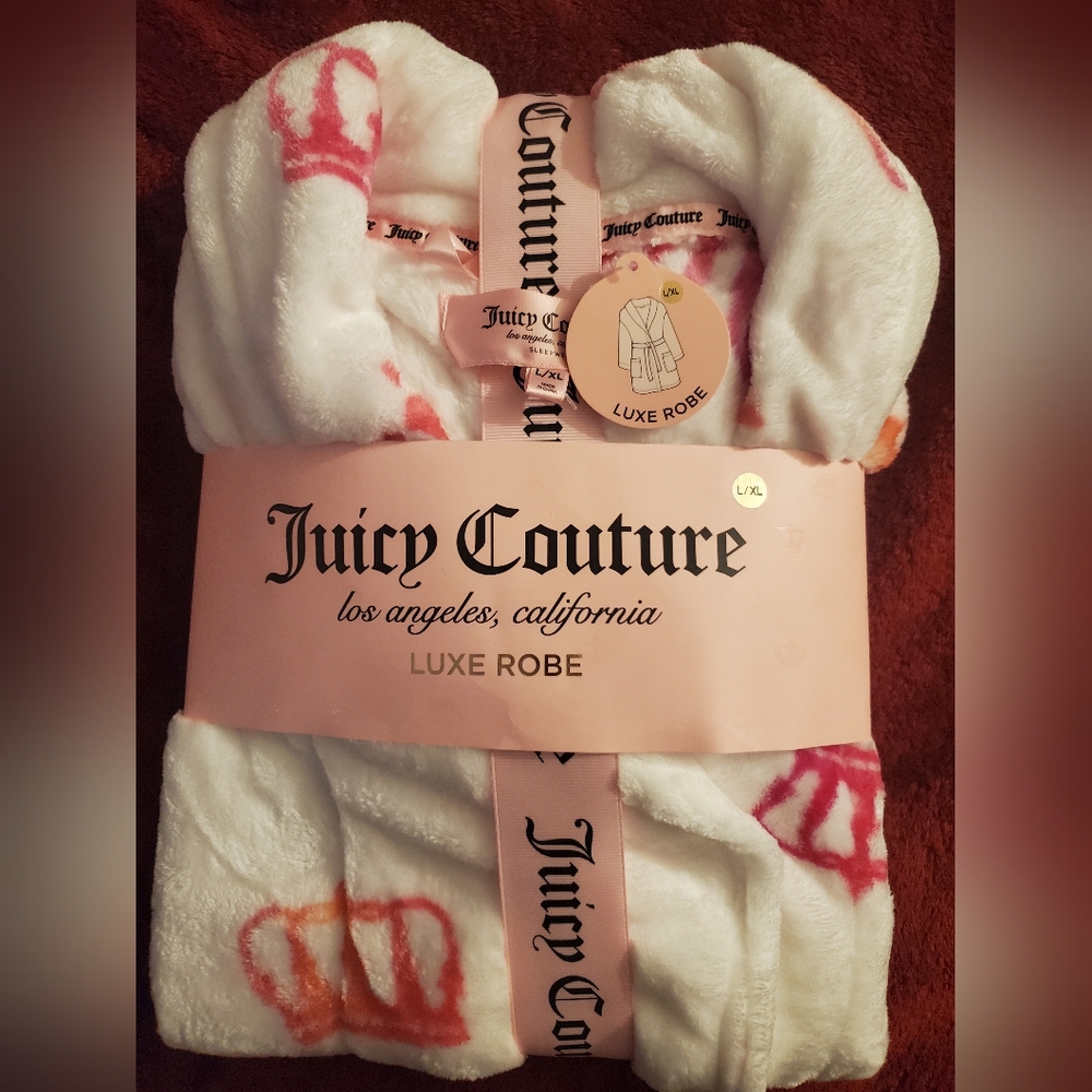 Juicy Couture Luxe Robe